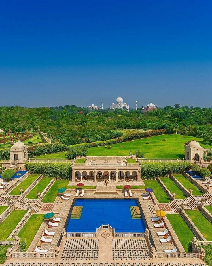 The Oberoi Amarvilas